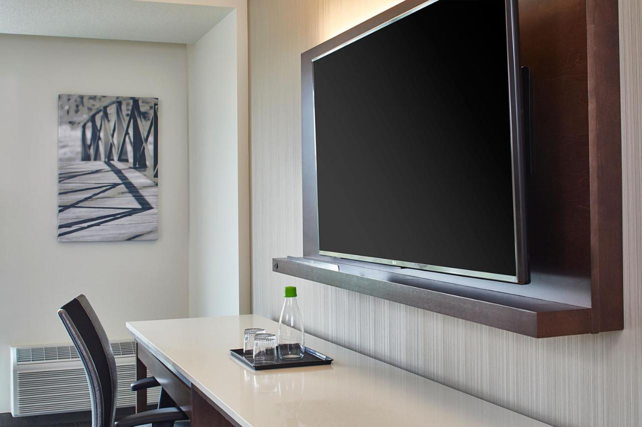 Courtyard By Marriott Minneapolis West Saint Louis Park Exteriör bild