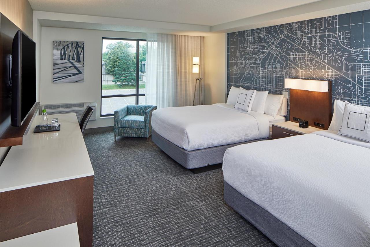 Courtyard By Marriott Minneapolis West Saint Louis Park Exteriör bild