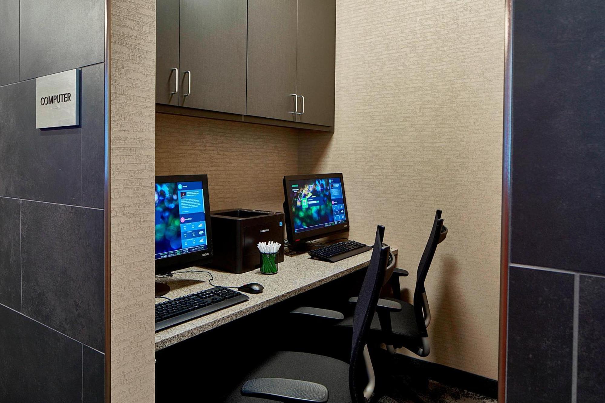 Courtyard By Marriott Minneapolis West Saint Louis Park Exteriör bild